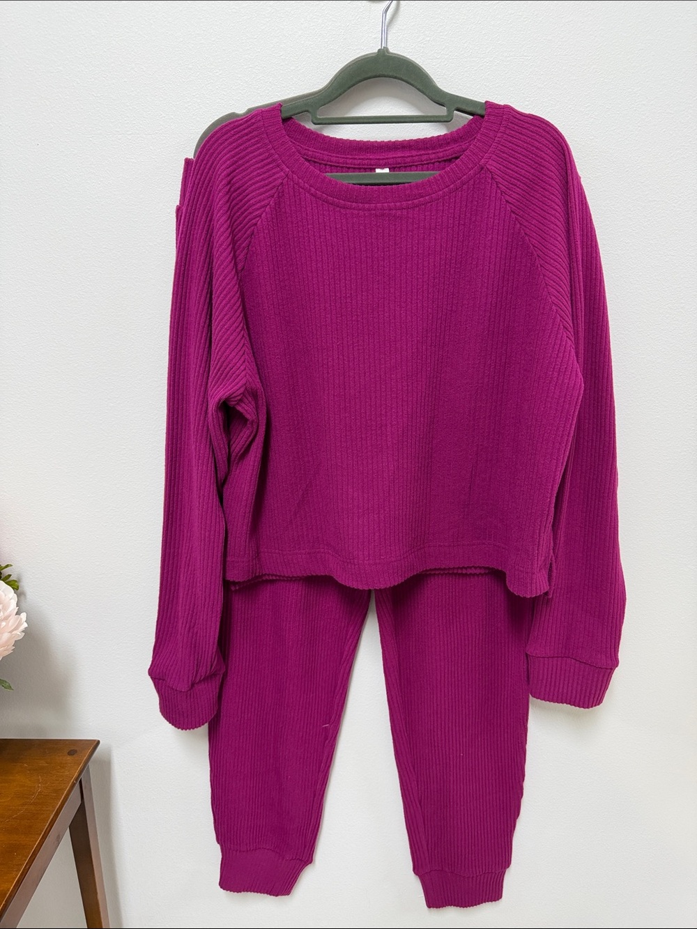 Zella Women’s Ribbed Lounge Set in Magenta